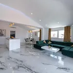 Apartment Besker