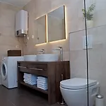Apartment Besker