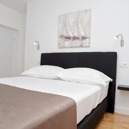 Besker Apartman Trogir